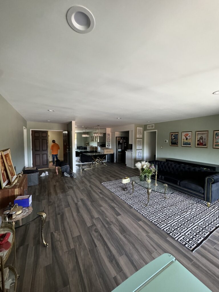 neew floor laminated wood